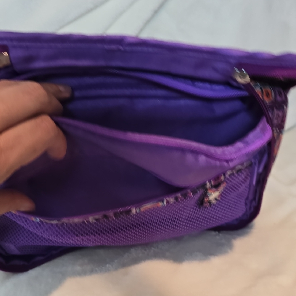 Vera Bradley Dream Diamonds Purple Geometric Seat Back Organizer. EUC - Picture 4 of 7